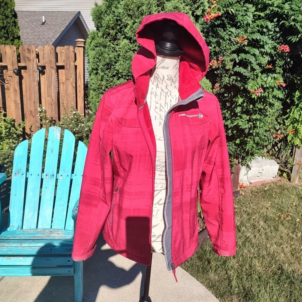 Free Country Small Winter Hooded Coat!